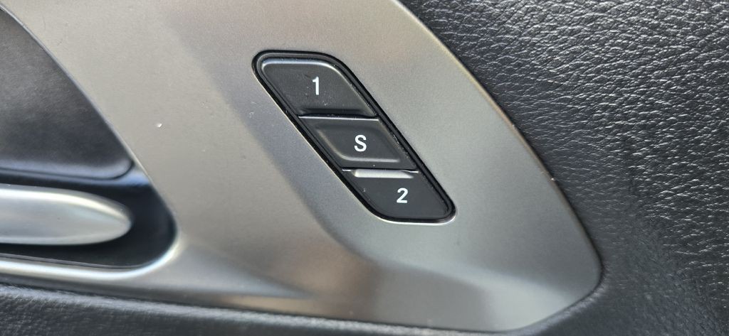 2017 Chrysler Pacifica Image 17