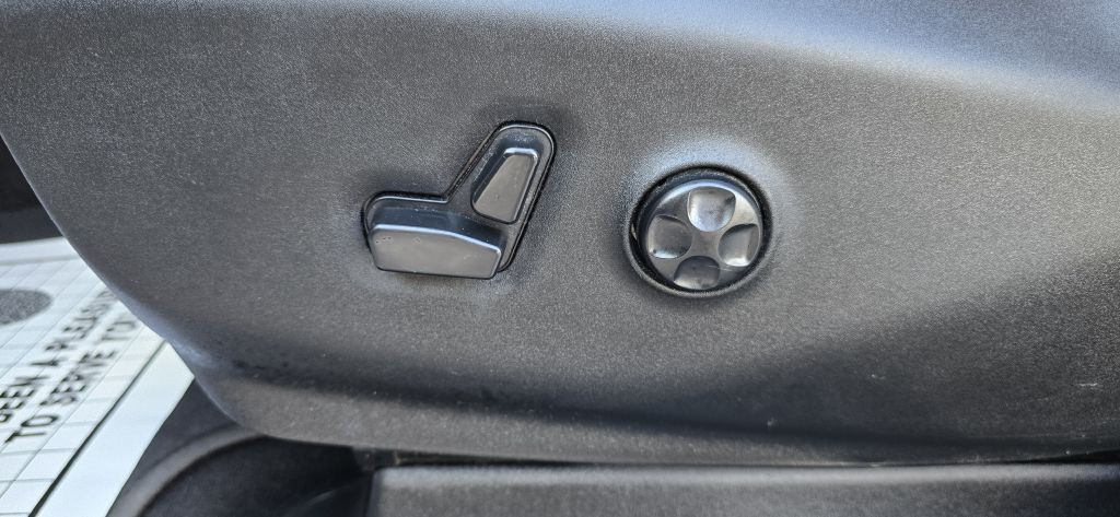 2017 Chrysler Pacifica Image 19