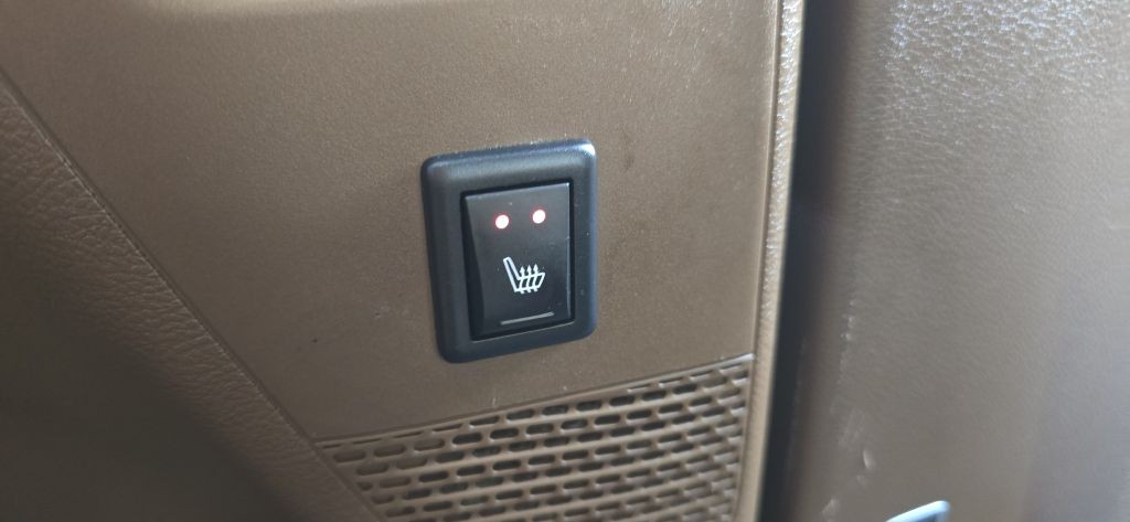 2017 Chrysler Pacifica Image 34