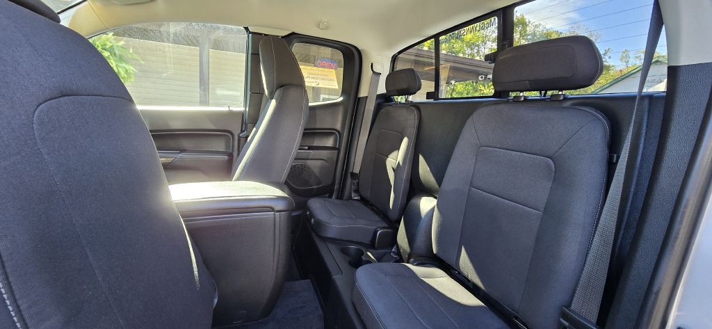 2018 GMC Canyon Image 16