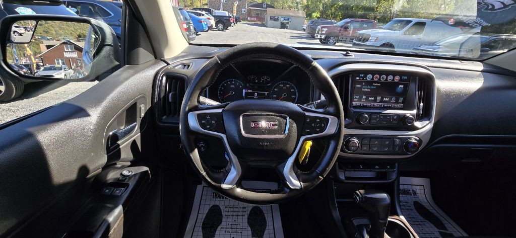 2018 GMC Canyon Image 24