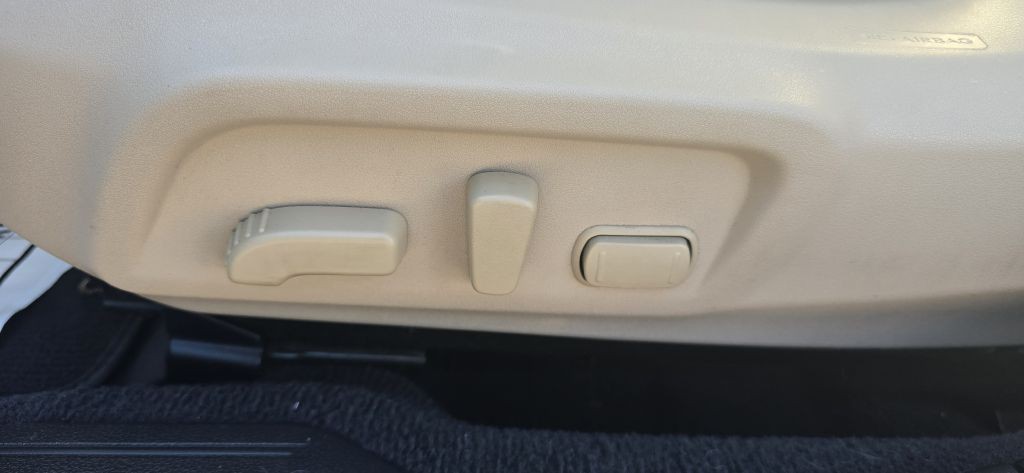 2018 Subaru Legacy Image 30