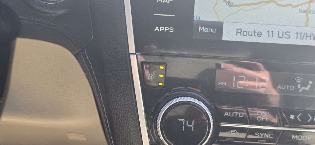 2018 Subaru Legacy Image 41