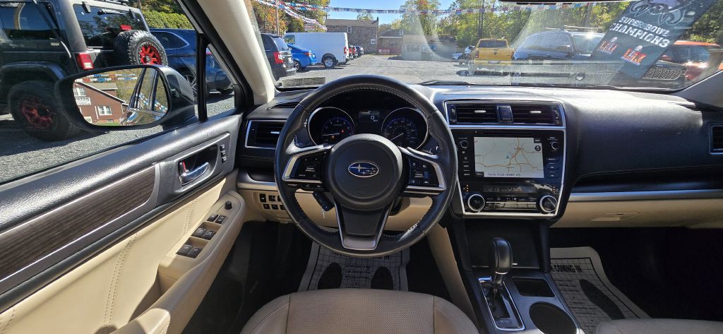 2018 Subaru Legacy Image 47