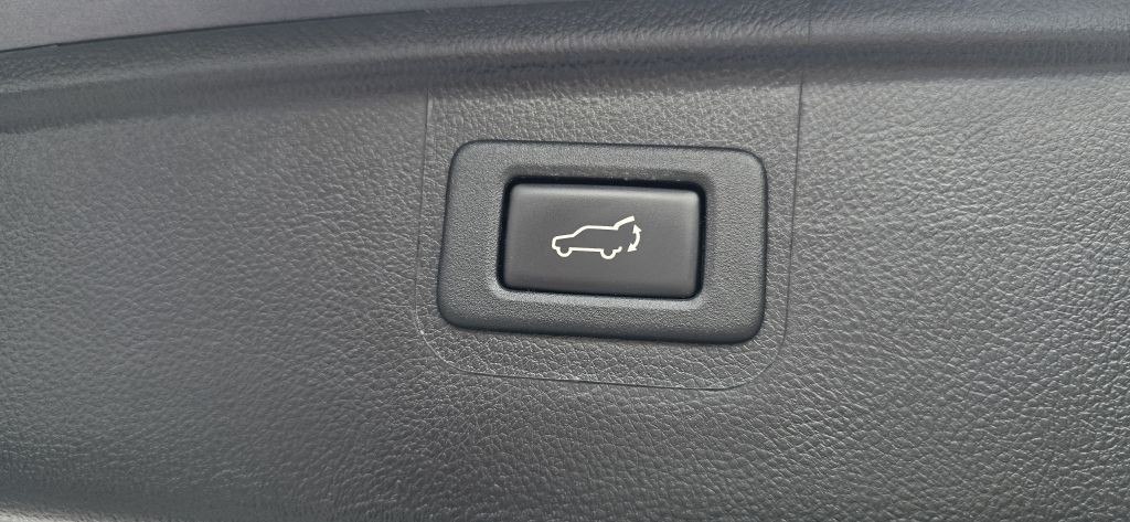 2018 Subaru Outback Image 37