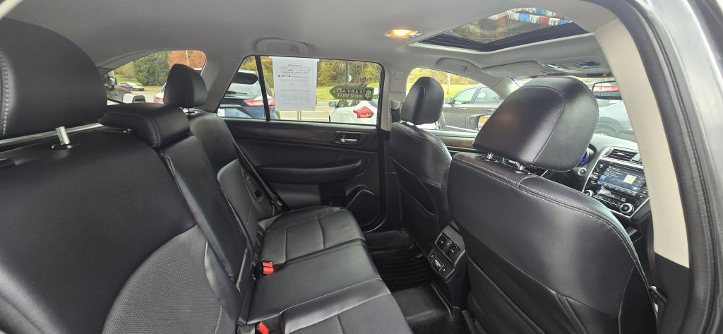 2018 Subaru Outback Image 38