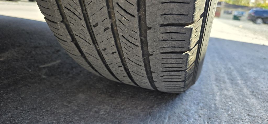 2022 Ford Edge Image 9