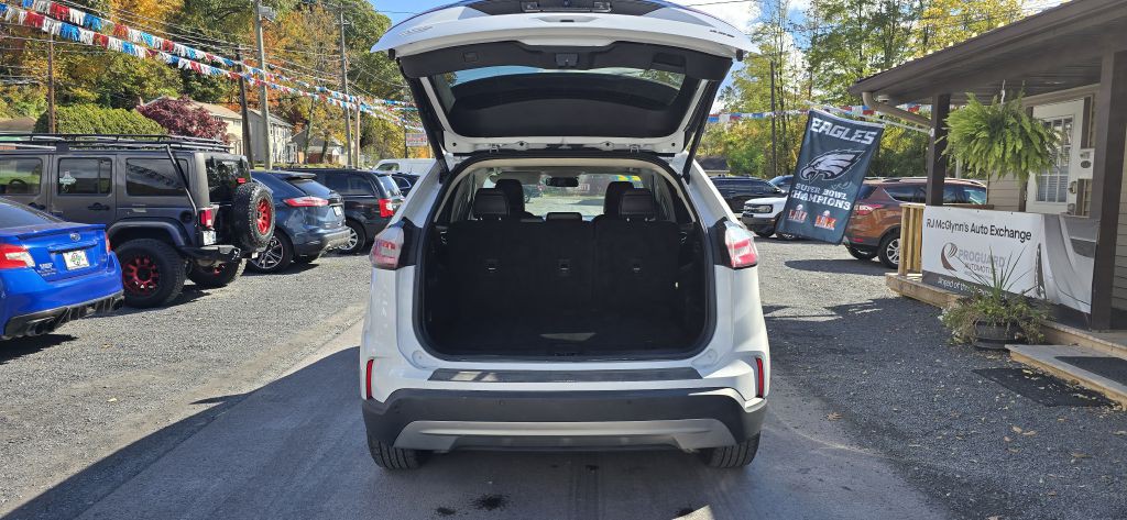 2022 Ford Edge Image 17