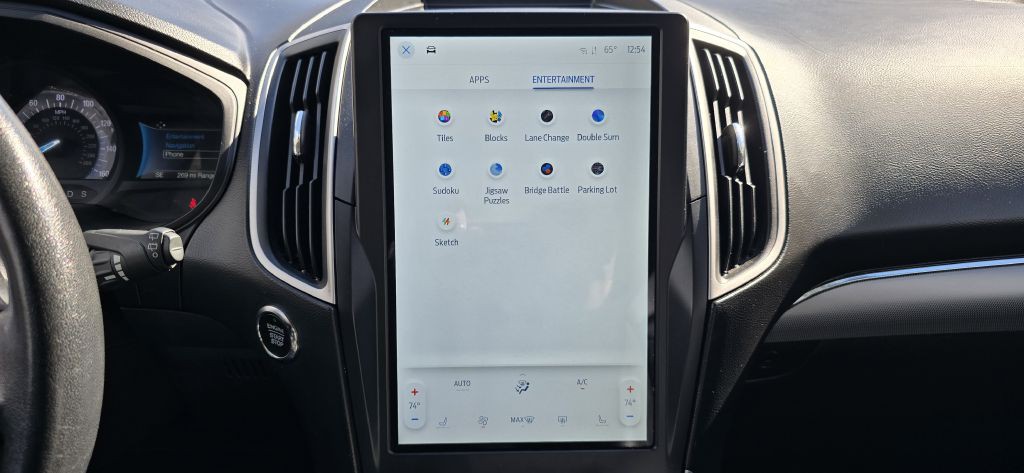 2022 Ford Edge Image 32