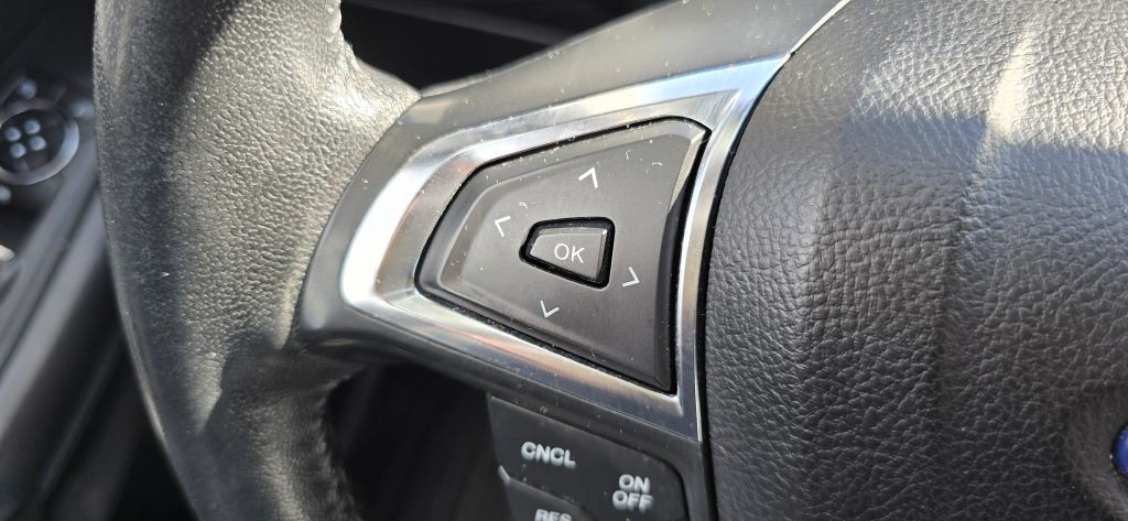 2022 Ford Edge Image 46