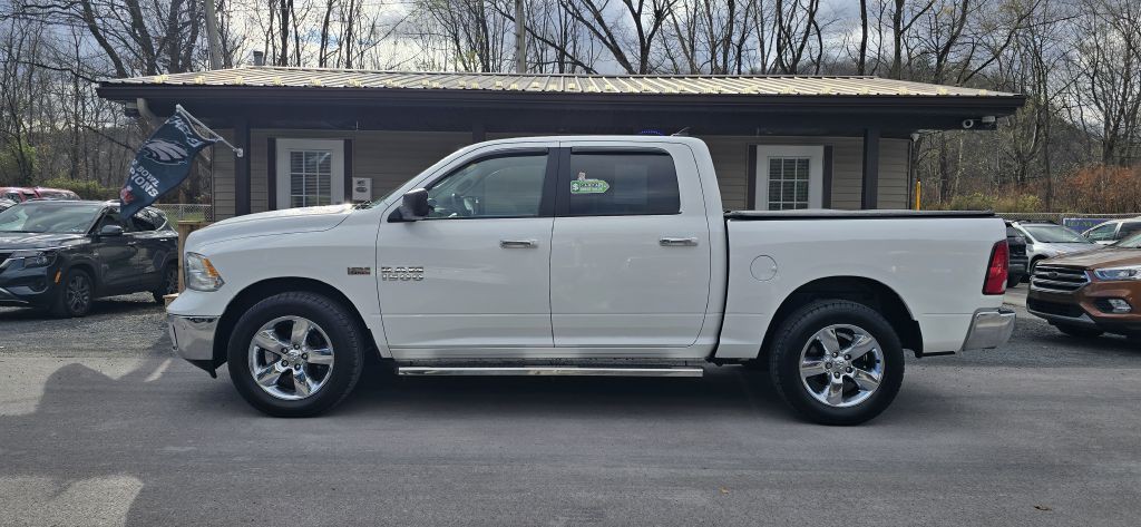 2017 RAM 1500 Image 2