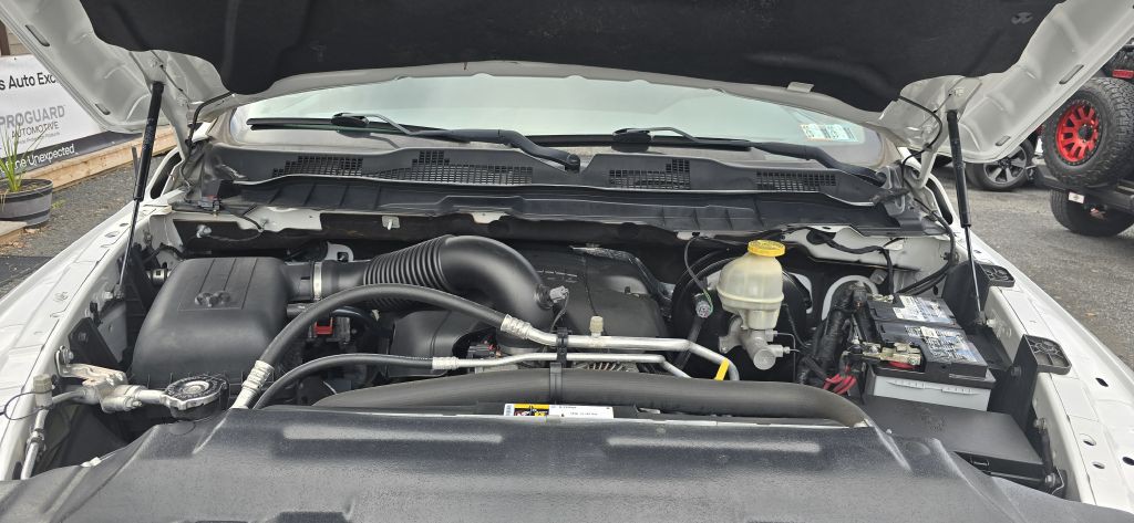 2017 RAM 1500 Image 10