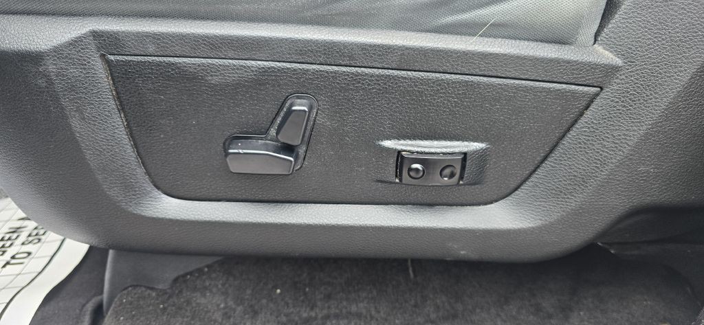 2017 RAM 1500 Image 22