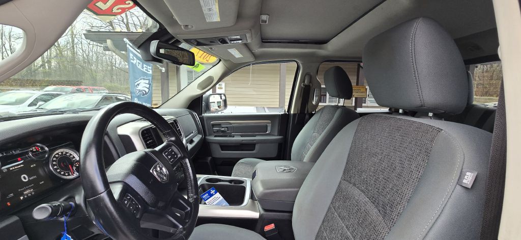 2017 RAM 1500 Image 27