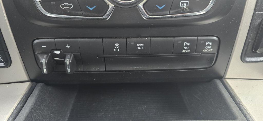 2017 RAM 1500 Image 45