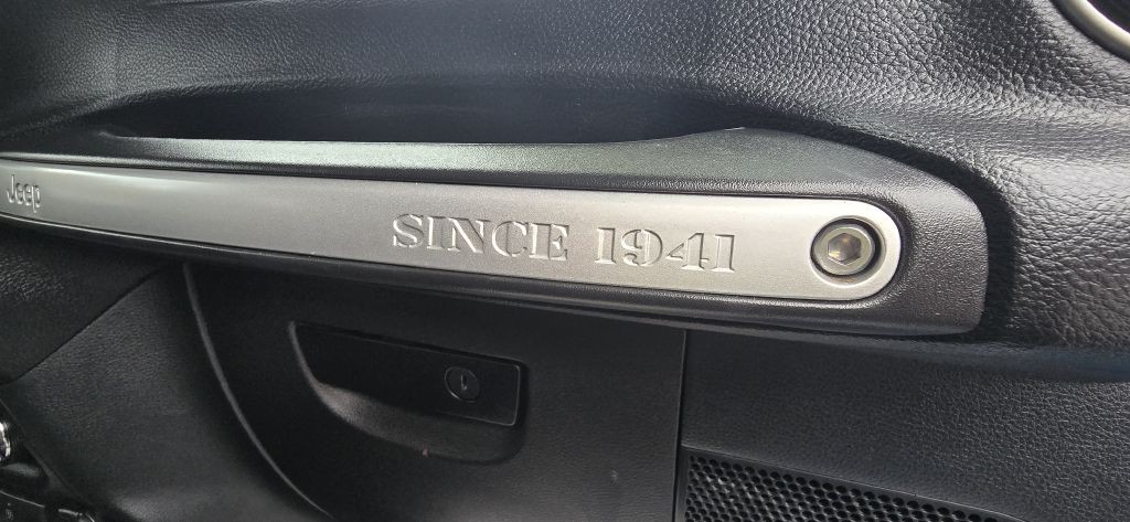2017 Jeep Wrangler Unlimited Image 32
