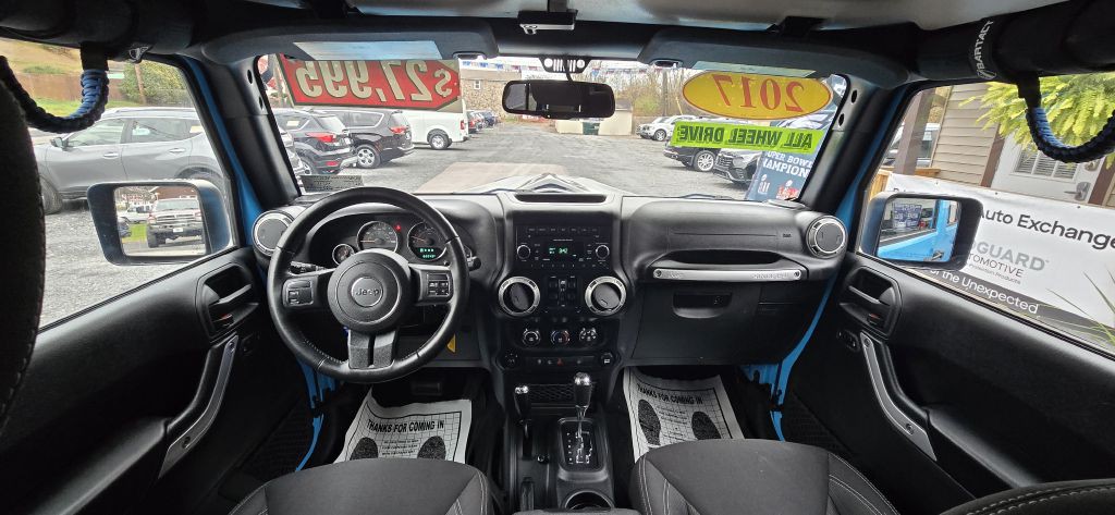 2017 Jeep Wrangler Unlimited Image 36