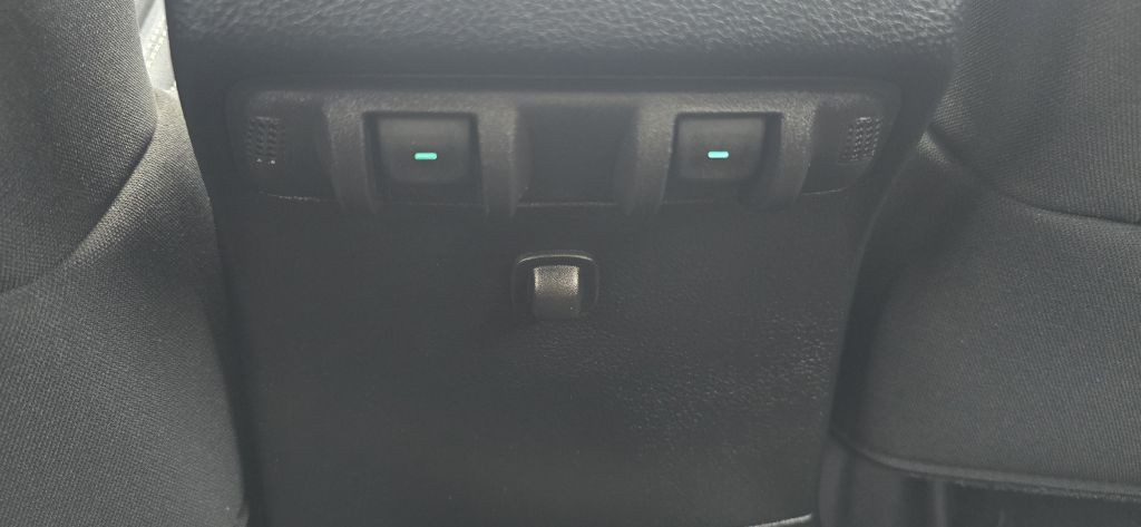 2017 Jeep Wrangler Unlimited Image 38