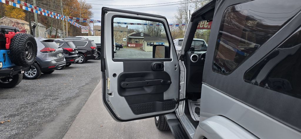 2008 Jeep Wrangler Image 13