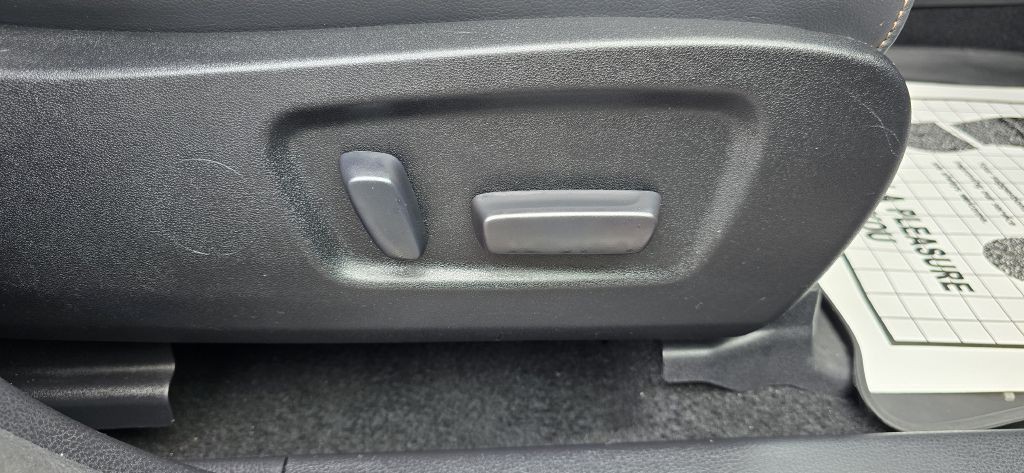 2018 Toyota Highlander Image 43