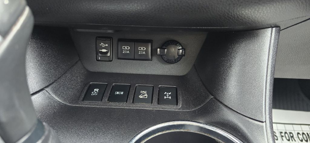 2018 Toyota Highlander Image 52