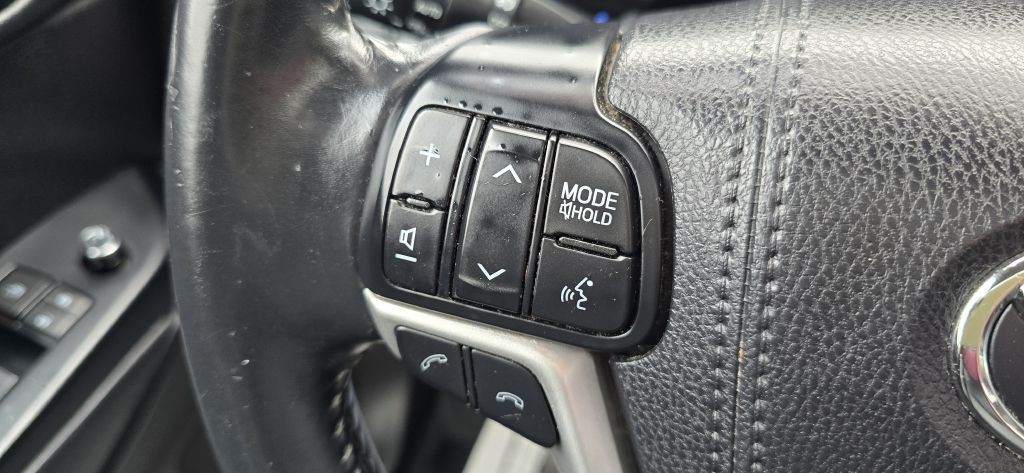 2018 Toyota Highlander Image 59