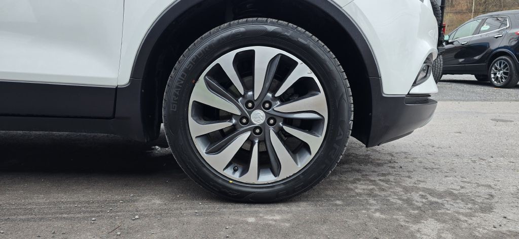 2019 Buick Enclave Image 10