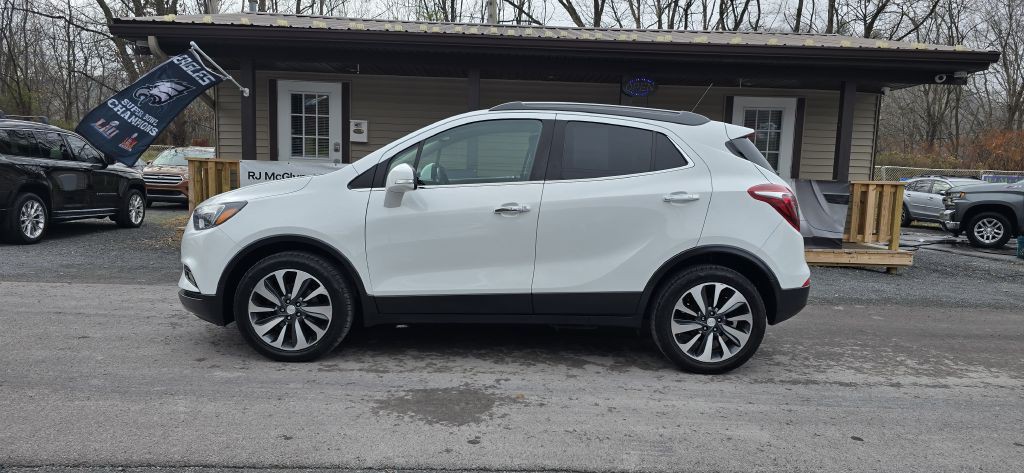 2019 Buick Enclave Image 2