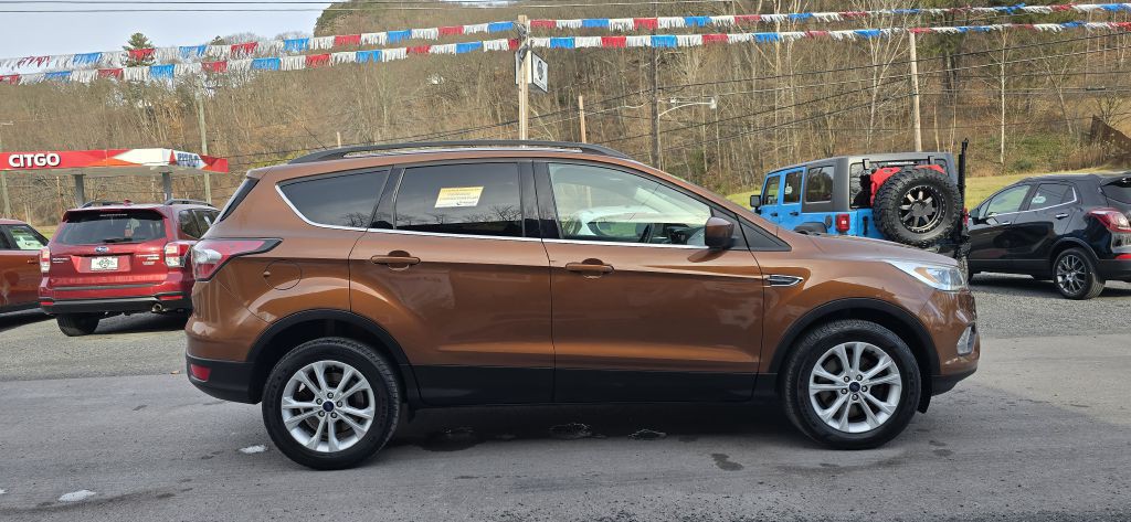 2017 Ford Escape Image 1