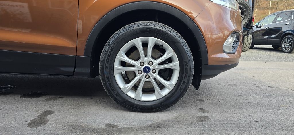 2017 Ford Escape Image 12