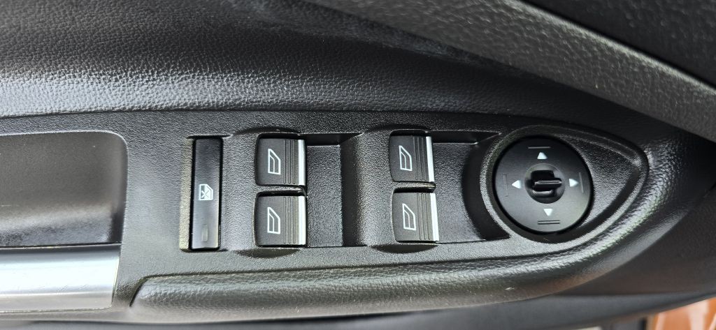 2017 Ford Escape Image 15