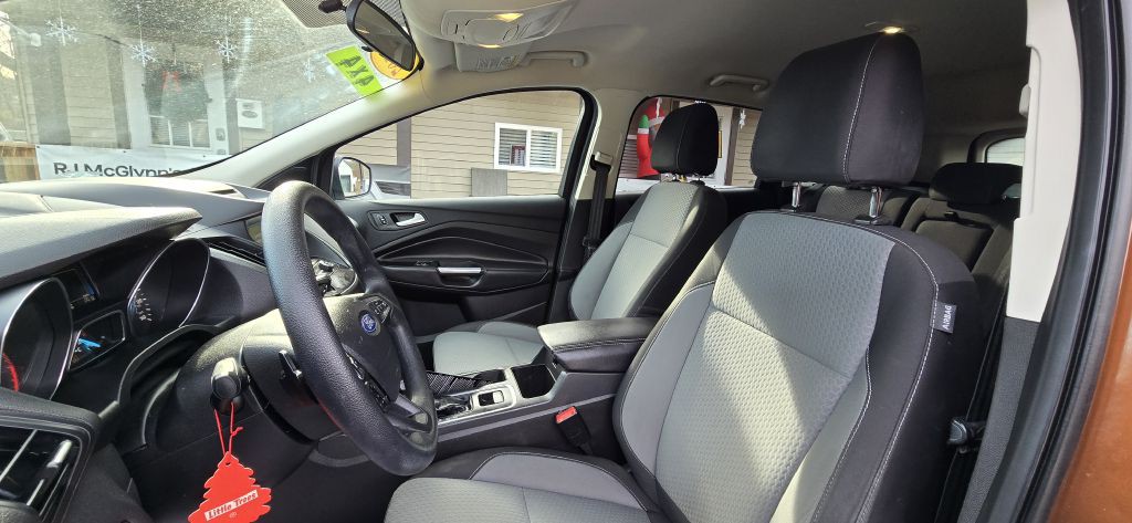 2017 Ford Escape Image 18