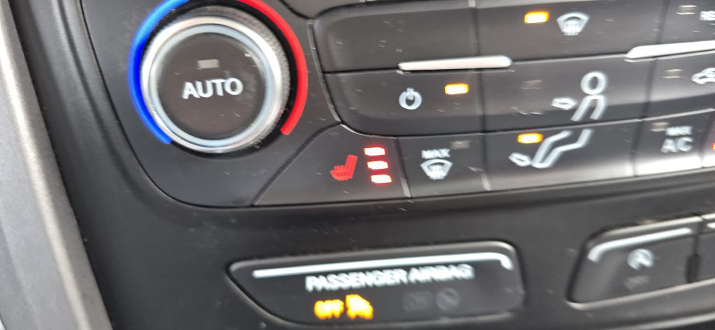 2017 Ford Escape Image 39