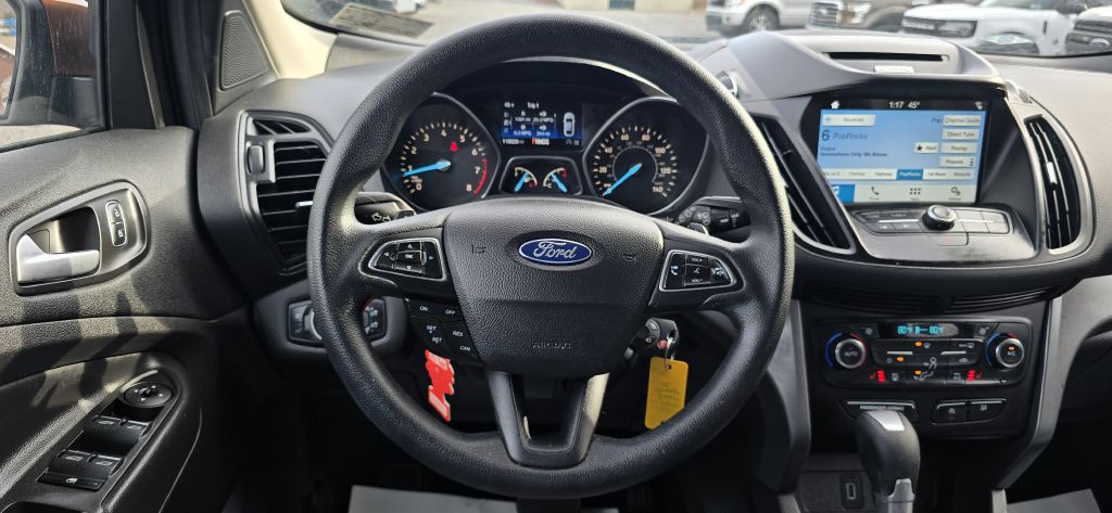 2017 Ford Escape Image 45