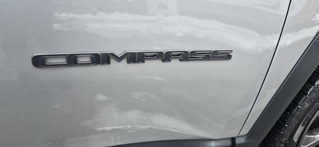 2020 Jeep Compass Image 12