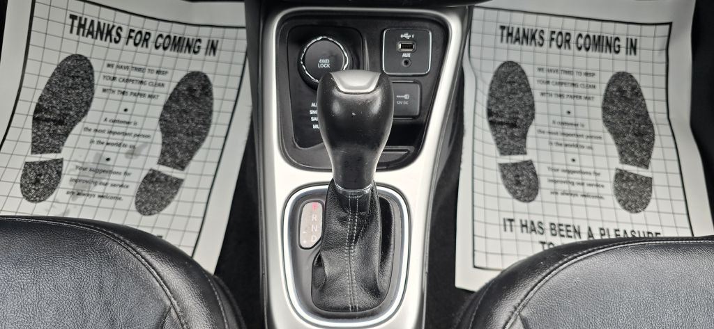 2020 Jeep Compass Image 36