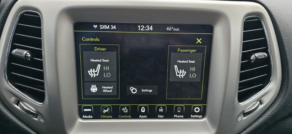 2020 Jeep Compass Image 38