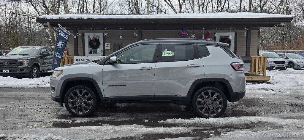 2020 Jeep Compass Image 1