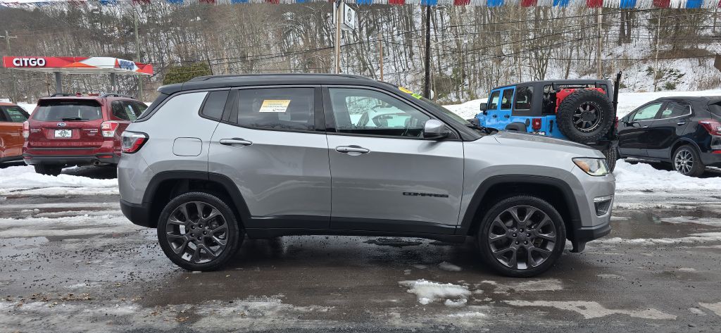 2020 Jeep Compass Image 2