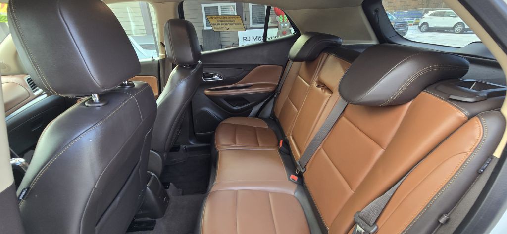 2016 Buick Enclave Image 23