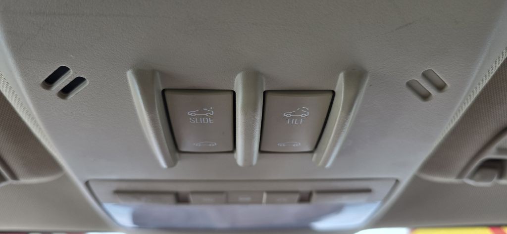 2016 Buick Enclave Image 33