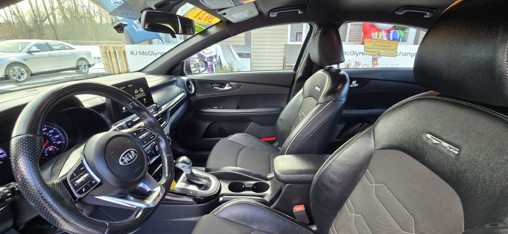 2021 Kia Forte Image 18