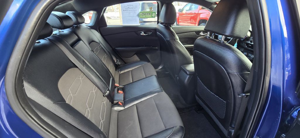 2021 Kia Forte Image 21