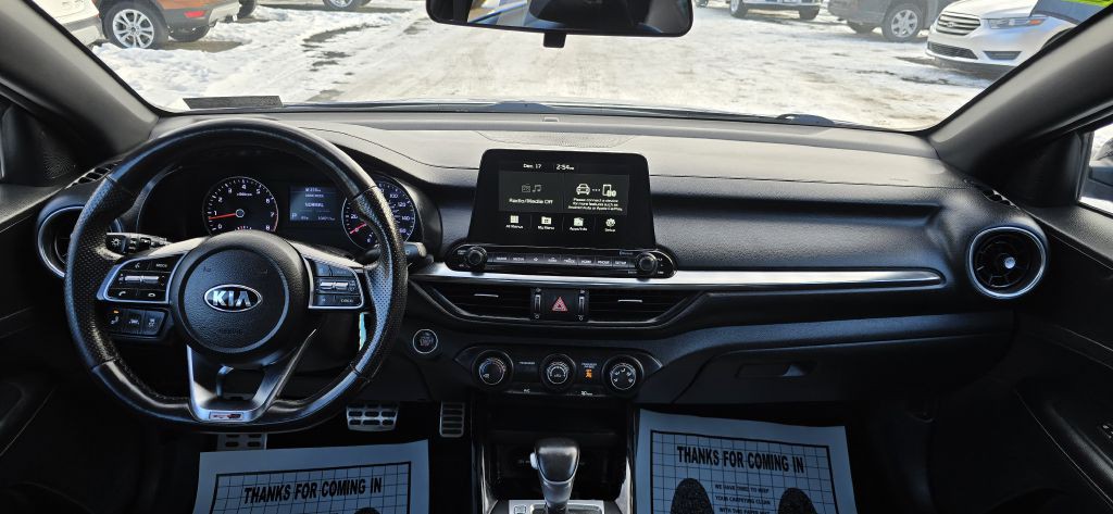 2021 Kia Forte Image 24