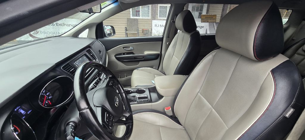 2019 Kia Sedona Image 15