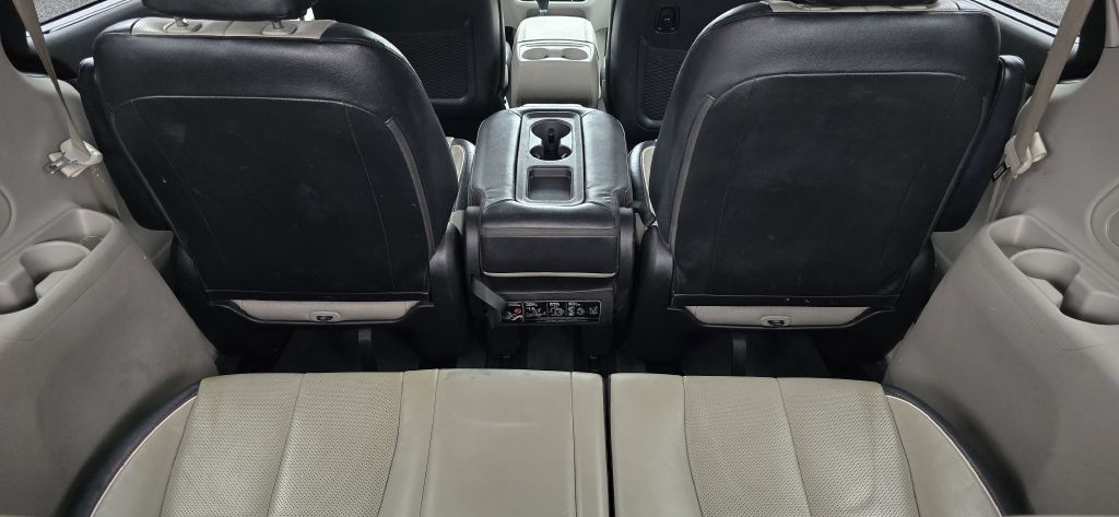 2019 Kia Sedona Image 23