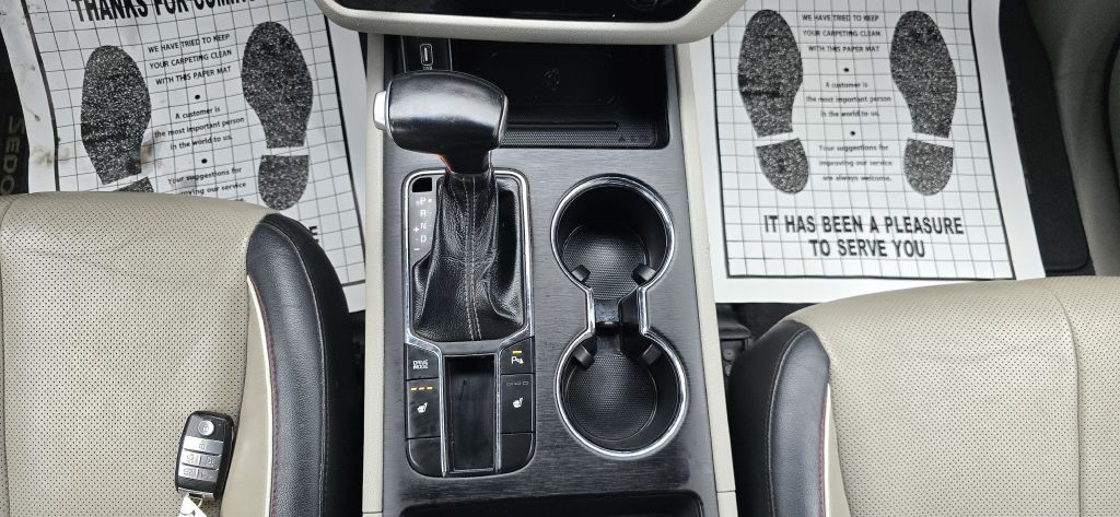 2019 Kia Sedona Image 46