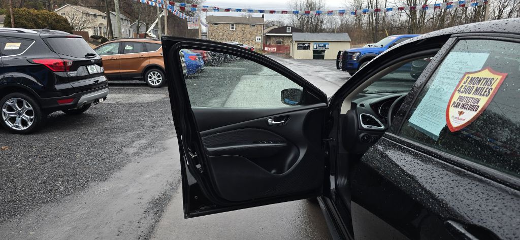 2016 Dodge Dart Image 11