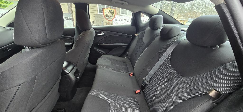2016 Dodge Dart Image 14