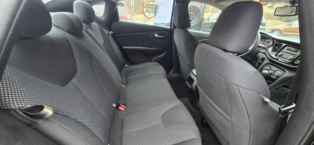 2016 Dodge Dart Image 19